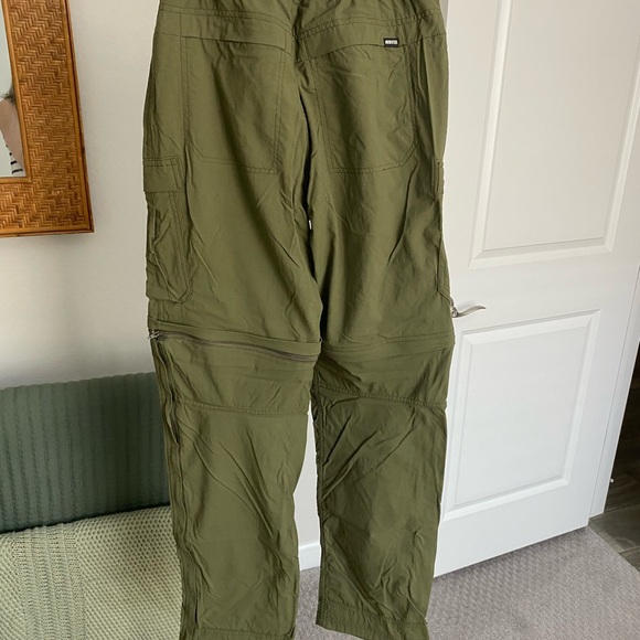 Women’s Size 2 REI Convertible Hiking Pants - Picture 3 of 3